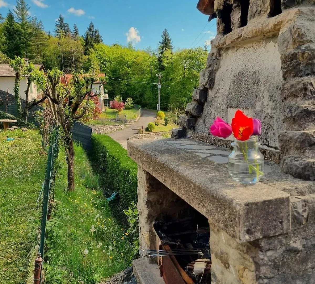Hébergement de vacances Villa Mountain House With Private Garden à Madonna della Costa